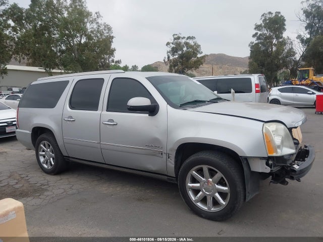 Aukcja sprzedaży 2011 Gmc Yukon Xl 1500 Denali, vin: 1GKS2MEF4BR294626, numer aukcji: 46101936