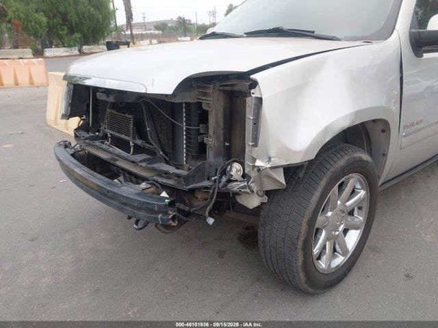 Aukcja sprzedaży 2011 Gmc Yukon Xl 1500 Denali, vin: 1GKS2MEF4BR294626, numer aukcji: 46101936