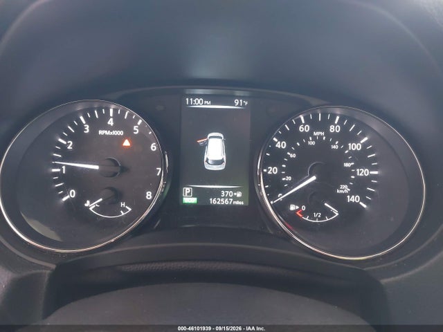 46101939 :رقم المزاد ، KNMAT2MTXHP509818 vin ، 2017 Nissan Rogue Sv مزاد بيع