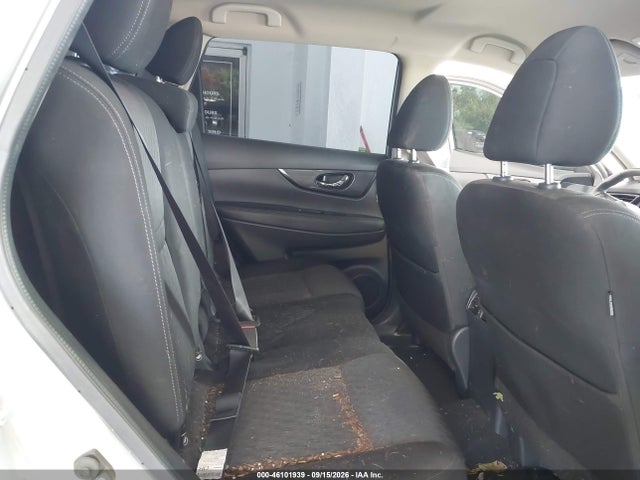 46101939 :رقم المزاد ، KNMAT2MTXHP509818 vin ، 2017 Nissan Rogue Sv مزاد بيع
