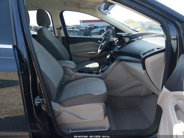 Продажа на аукционе авто 2014 Ford Escape Se, vin: 1FMCU0GX4EUA58127, номер лота: 46101940