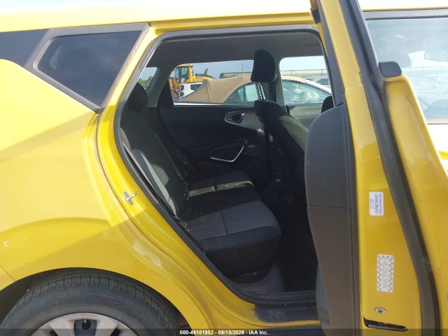 2020 Kia Soul Lx მანქანა იყიდება აუქციონზე, vin: KNDJ23AU5L7076441, აუქციონის ნომერი: 46101952
