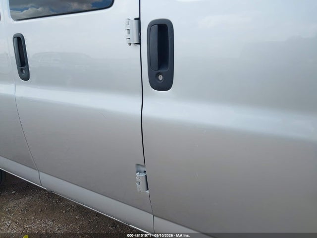 2018 Chevrolet Express 2500 Ls მანქანა იყიდება აუქციონზე, vin: 1GAWGEFG7J1283038, აუქციონის ნომერი: 46101971