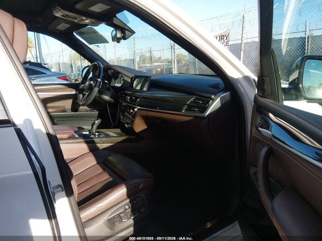 46101985 :رقم المزاد ، 5UXKR6C5XF0J74965 vin ، 2015 Bmw X5 Xdrive50i مزاد بيع