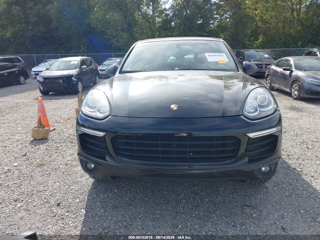 46102016 :رقم المزاد ، WP1AA2A29GKA10052 vin ، 2016 Porsche Cayenne مزاد بيع