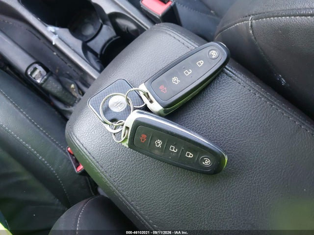 Продажа на аукционе авто 2016 Ford Focus Titanium, vin: 1FADP3J27GL273868, номер лота: 46102021