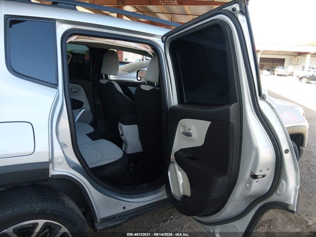 Jeep Renegade Latitude 4x4 2018 ZACCJBBB1JPH86052 Image 8