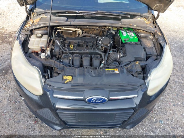 46102040 :رقم المزاد ، 1FAHP3K20CL107251 vin ، 2012 Ford Focus Se مزاد بيع