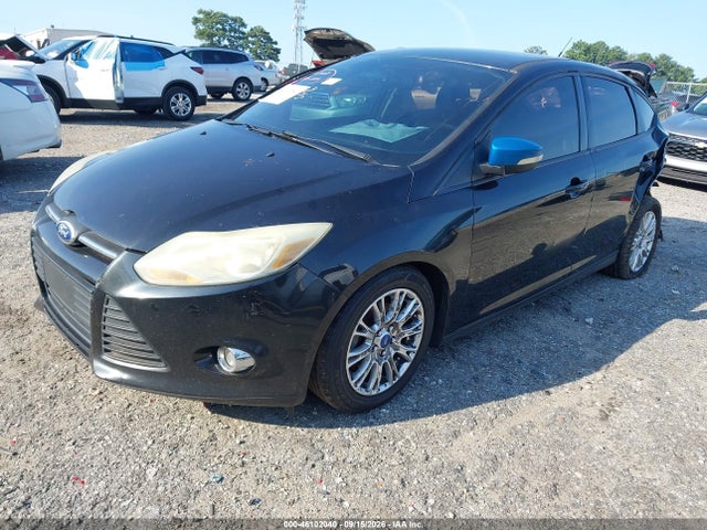 46102040 :رقم المزاد ، 1FAHP3K20CL107251 vin ، 2012 Ford Focus Se مزاد بيع