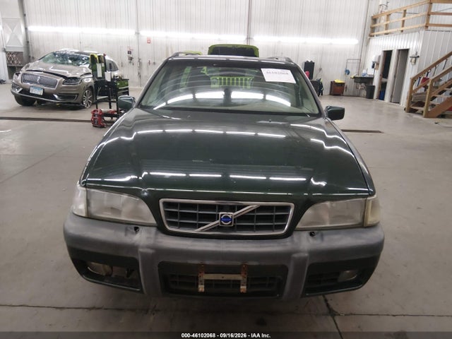 Продажа на аукционе авто 1999 Volvo V70 Xc, vin: YV1LZ56DXX2603542, номер лота: 46102068
