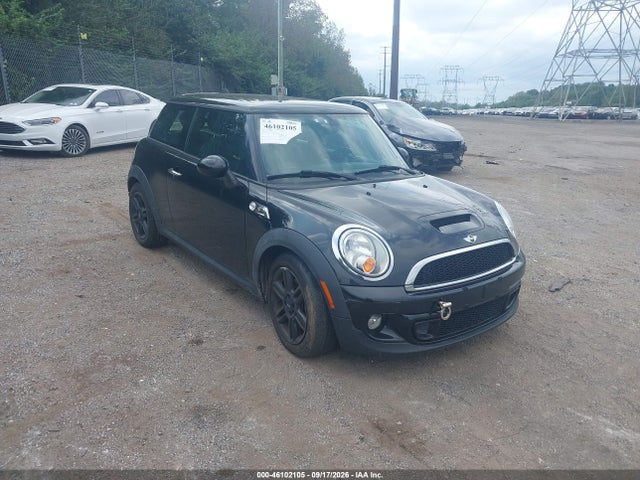 Aukcja sprzedaży 2013 Mini Hardtop Cooper S, vin: WMWSV3C57DT395279, numer aukcji: 46102105