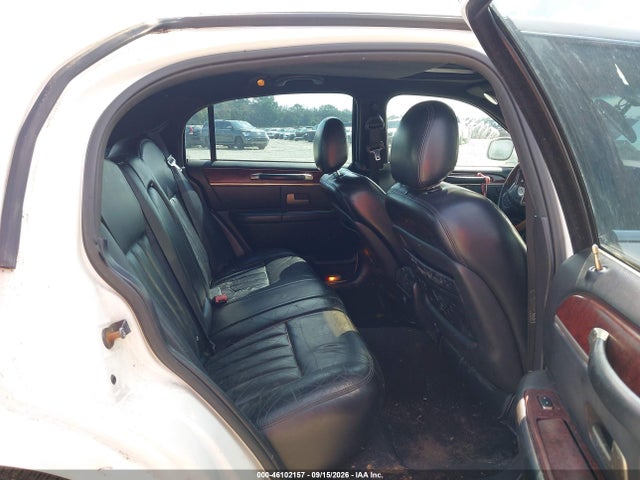 Aukcja sprzedaży 2003 Lincoln Town Car Signature, vin: 1LNHM82W73Y611586, numer aukcji: 46102157