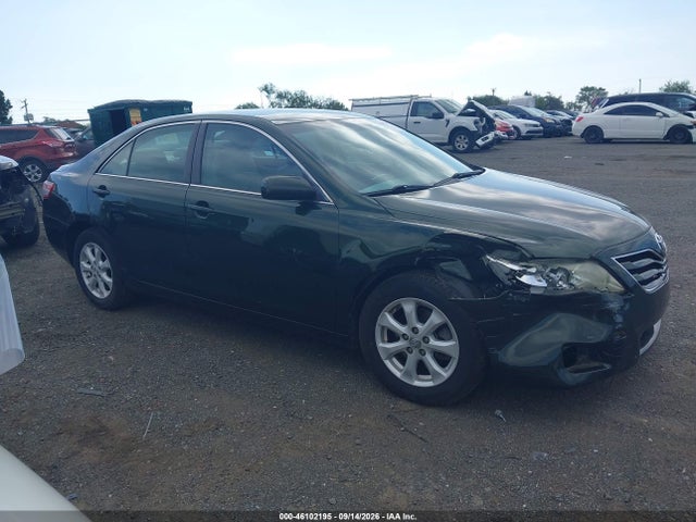 2011 Toyota Camry Le მანქანა იყიდება აუქციონზე, vin: 4T1BF3EKXBU687384, აუქციონის ნომერი: 46102195