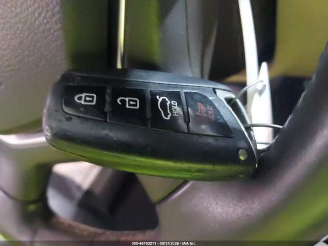 Продажа на аукционе авто 2015 Hyundai Genesis 3.8, vin: KMHGN4JE6FU076031, номер лота: 46102211