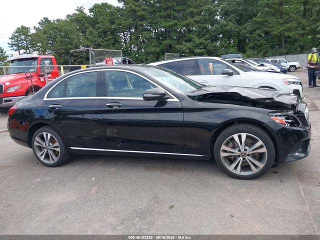 46102225 :رقم المزاد ، W1KWF8EB5LR596259 vin ، 2020 Mercedes-benz C 300 4matic مزاد بيع