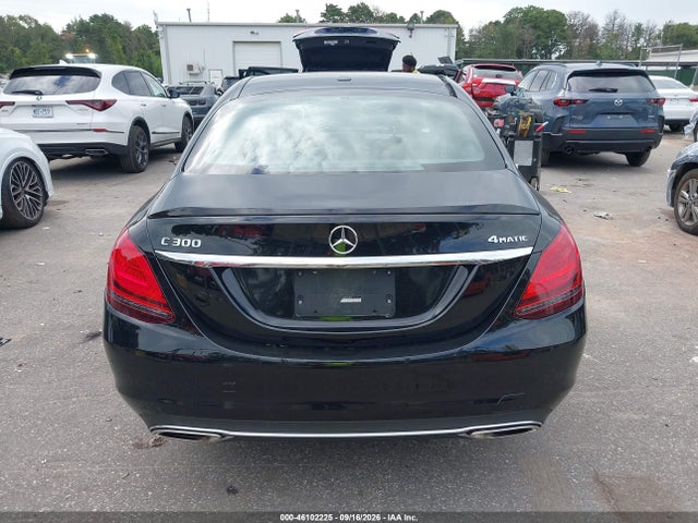 46102225 :رقم المزاد ، W1KWF8EB5LR596259 vin ، 2020 Mercedes-benz C 300 4matic مزاد بيع