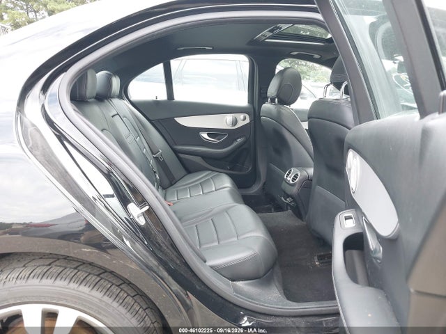 46102225 :رقم المزاد ، W1KWF8EB5LR596259 vin ، 2020 Mercedes-benz C 300 4matic مزاد بيع