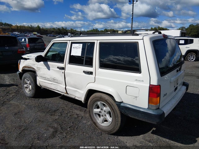 Продажа на аукционе авто 2000 Jeep Cherokee Sport, vin: 1J4FF48S3YL236524, номер лота: 46102233