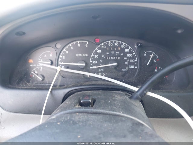 Aukcja sprzedaży 1999 Ford Explorer Eddie Bauer/limited/xlt, vin: 1FMZU34EXXUB83635, numer aukcji: 46102238