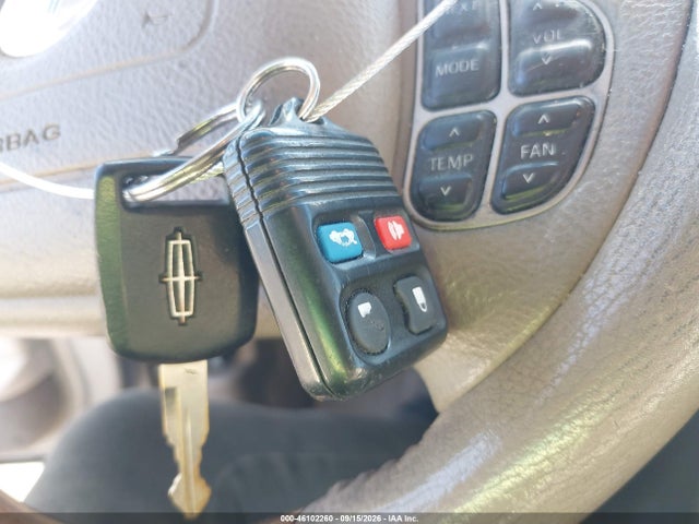 Aukcja sprzedaży 2004 Lincoln Town Car Ultimate, vin: 1LNHM83W44Y683328, numer aukcji: 46102260
