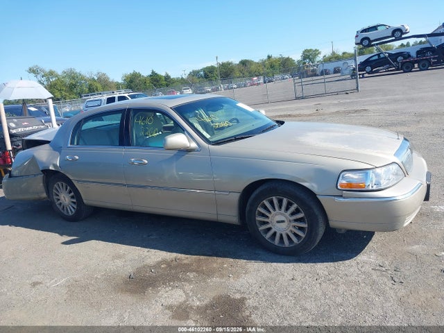 Aukcja sprzedaży 2004 Lincoln Town Car Ultimate, vin: 1LNHM83W44Y683328, numer aukcji: 46102260