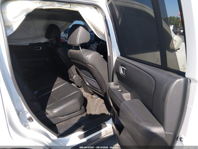 Продажа на аукционе авто 2012 Honda Pilot Touring, vin: 5FNYF3H90CB012533, номер лота: 46102267