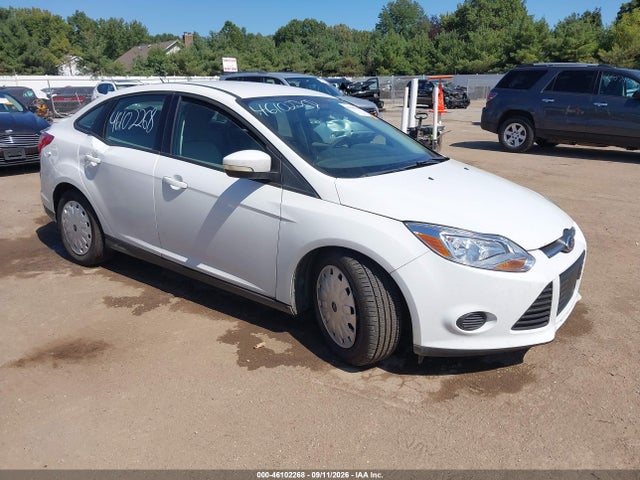 46102268 :رقم المزاد ، 1FADP3F22EL224311 vin ، 2014 Ford Focus Se مزاد بيع
