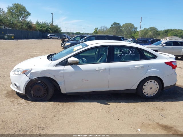 Продаж на аукціоні авто 2014 Ford Focus Se, vin: 1FADP3F22EL224311, номер лоту: 46102268