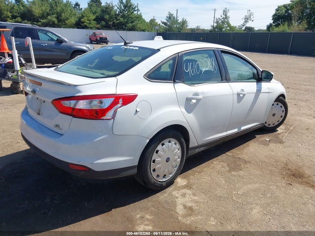 Продаж на аукціоні авто 2014 Ford Focus Se, vin: 1FADP3F22EL224311, номер лоту: 46102268