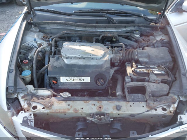 46102288 :رقم المزاد ، 1HGCP3F81BA003270 vin ، 2011 Honda Accord 3.5 Ex-l مزاد بيع