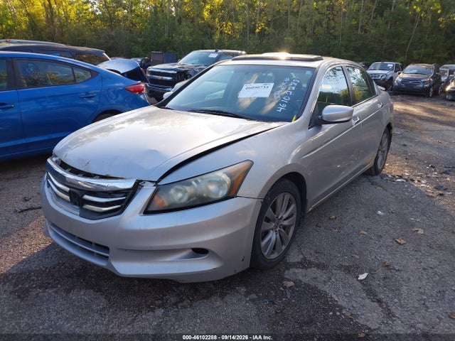 46102288 :رقم المزاد ، 1HGCP3F81BA003270 vin ، 2011 Honda Accord 3.5 Ex-l مزاد بيع