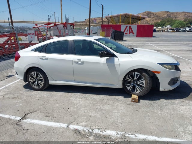 Продажа на аукционе авто 2017 Honda Civic Ex-l, vin: 2HGFC1F71HH640769, номер лота: 46102302