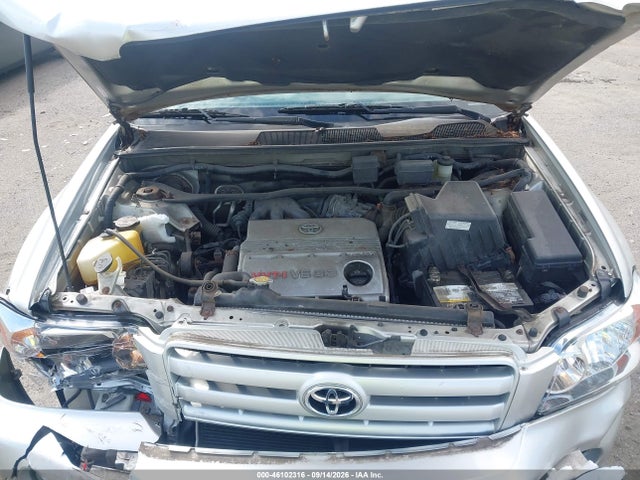 Продажа на аукционе авто 2005 Toyota Highlander Limited V6, vin: JTEEP21A650100983, номер лота: 46102316
