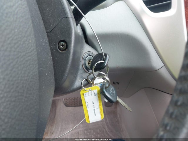Продажа на аукционе авто 2005 Toyota Highlander Limited V6, vin: JTEEP21A650100983, номер лота: 46102316