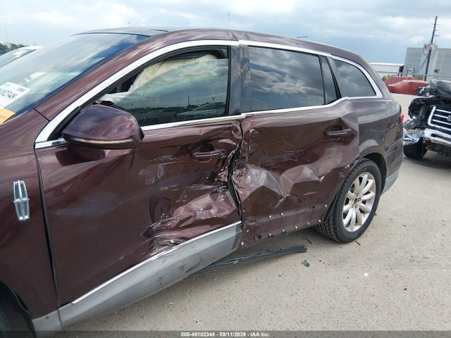 46102348 :رقم المزاد ، 2LMHJ5FR9ABJ20849 vin ، 2010 Lincoln Mkt مزاد بيع