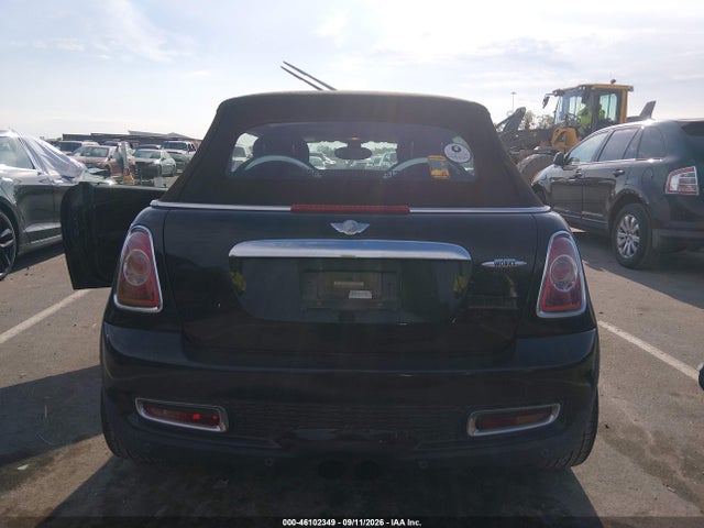 46102349 :رقم المزاد ، WMWZP9C53BTZ80563 vin ، 2011 Mini John Cooper Works مزاد بيع