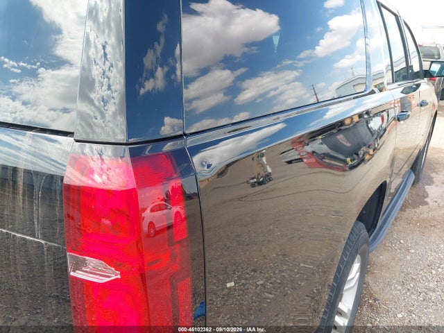 Продажа на аукционе авто 2017 Chevrolet Suburban Ls, vin: 1GNSKGEC5HR329953, номер лота: 46102362