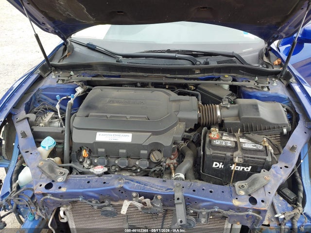 46102368 :رقم المزاد ، 1HGCT2B83GA006609 vin ، 2016 Honda Accord Ex-l V-6 مزاد بيع