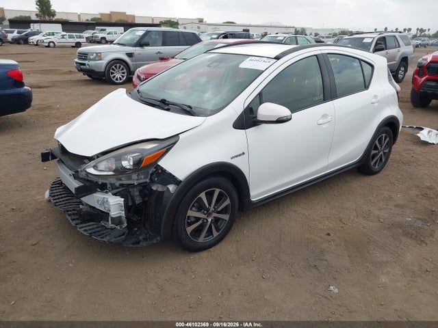 Продажа на аукционе авто 2018 Toyota Prius C Two, vin: JTDKDTB35J1599608, номер лота: 46102369