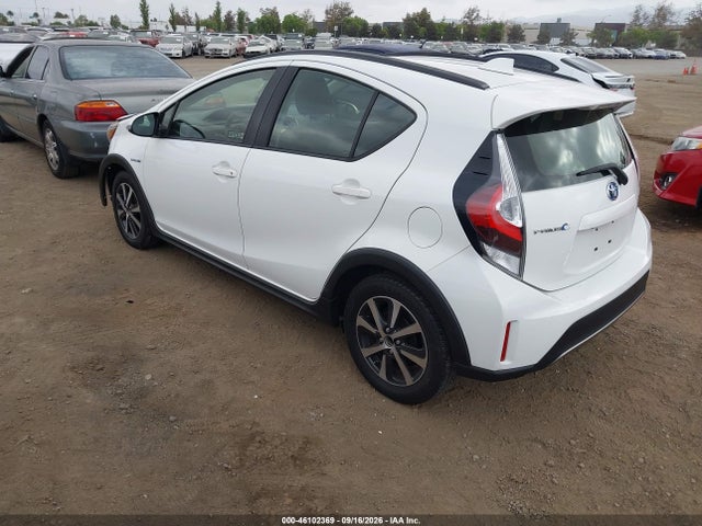 Продажа на аукционе авто 2018 Toyota Prius C Two, vin: JTDKDTB35J1599608, номер лота: 46102369