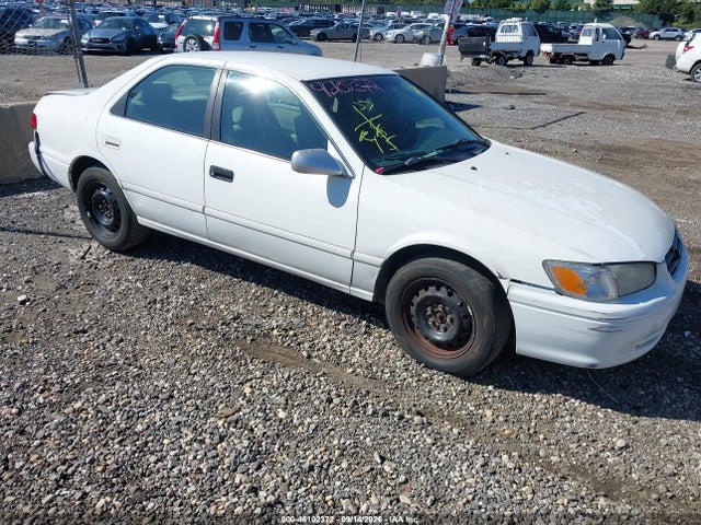 Продажа на аукционе авто 2001 Toyota Camry Le, vin: 4T1BG22K51U793025, номер лота: 46102372