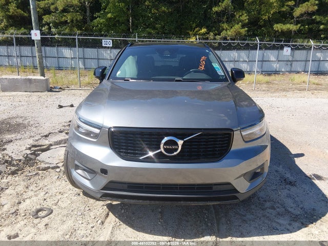 2019 Volvo Xc40 T4 R-design მანქანა იყიდება აუქციონზე, vin: YV4AC2HM4K2106521, აუქციონის ნომერი: 46102392