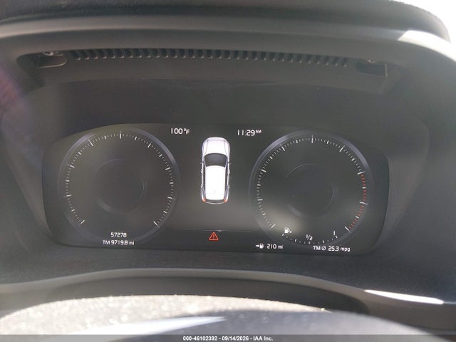 2019 Volvo Xc40 T4 R-design მანქანა იყიდება აუქციონზე, vin: YV4AC2HM4K2106521, აუქციონის ნომერი: 46102392