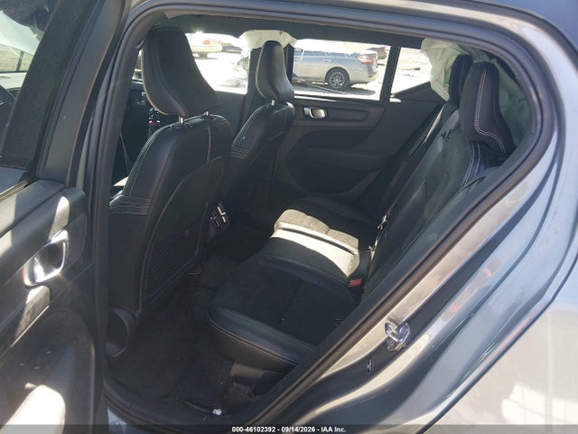 2019 Volvo Xc40 T4 R-design მანქანა იყიდება აუქციონზე, vin: YV4AC2HM4K2106521, აუქციონის ნომერი: 46102392