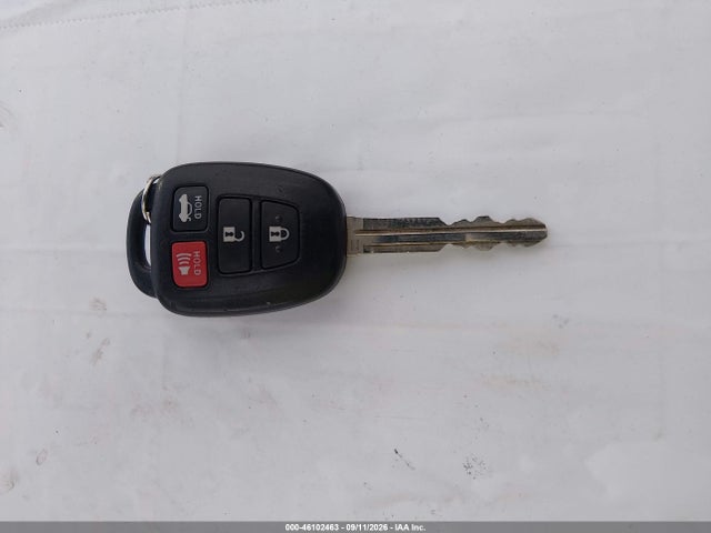 2T1BURHE8GC648364 Toyota Corolla Le Plus
