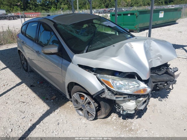 2014 Ford Focus Se მანქანა იყიდება აუქციონზე, vin: 1FADP3K21EL243566, აუქციონის ნომერი: 46102492