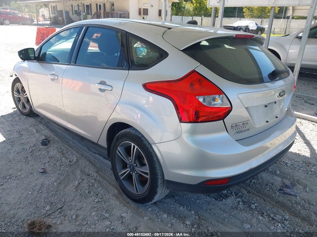 2014 Ford Focus Se მანქანა იყიდება აუქციონზე, vin: 1FADP3K21EL243566, აუქციონის ნომერი: 46102492