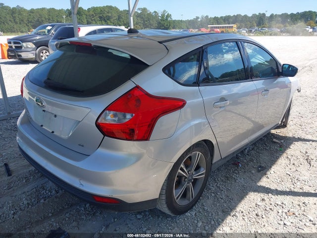 2014 Ford Focus Se მანქანა იყიდება აუქციონზე, vin: 1FADP3K21EL243566, აუქციონის ნომერი: 46102492