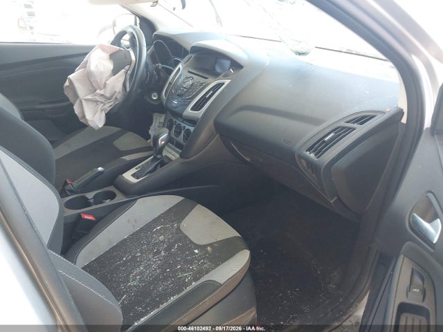 2014 Ford Focus Se მანქანა იყიდება აუქციონზე, vin: 1FADP3K21EL243566, აუქციონის ნომერი: 46102492