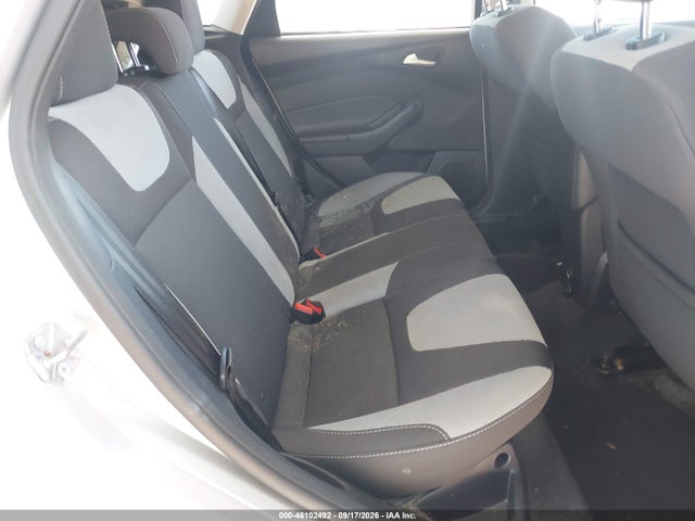 2014 Ford Focus Se მანქანა იყიდება აუქციონზე, vin: 1FADP3K21EL243566, აუქციონის ნომერი: 46102492